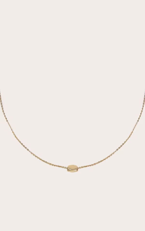 Gold Pendant Detail Necklace